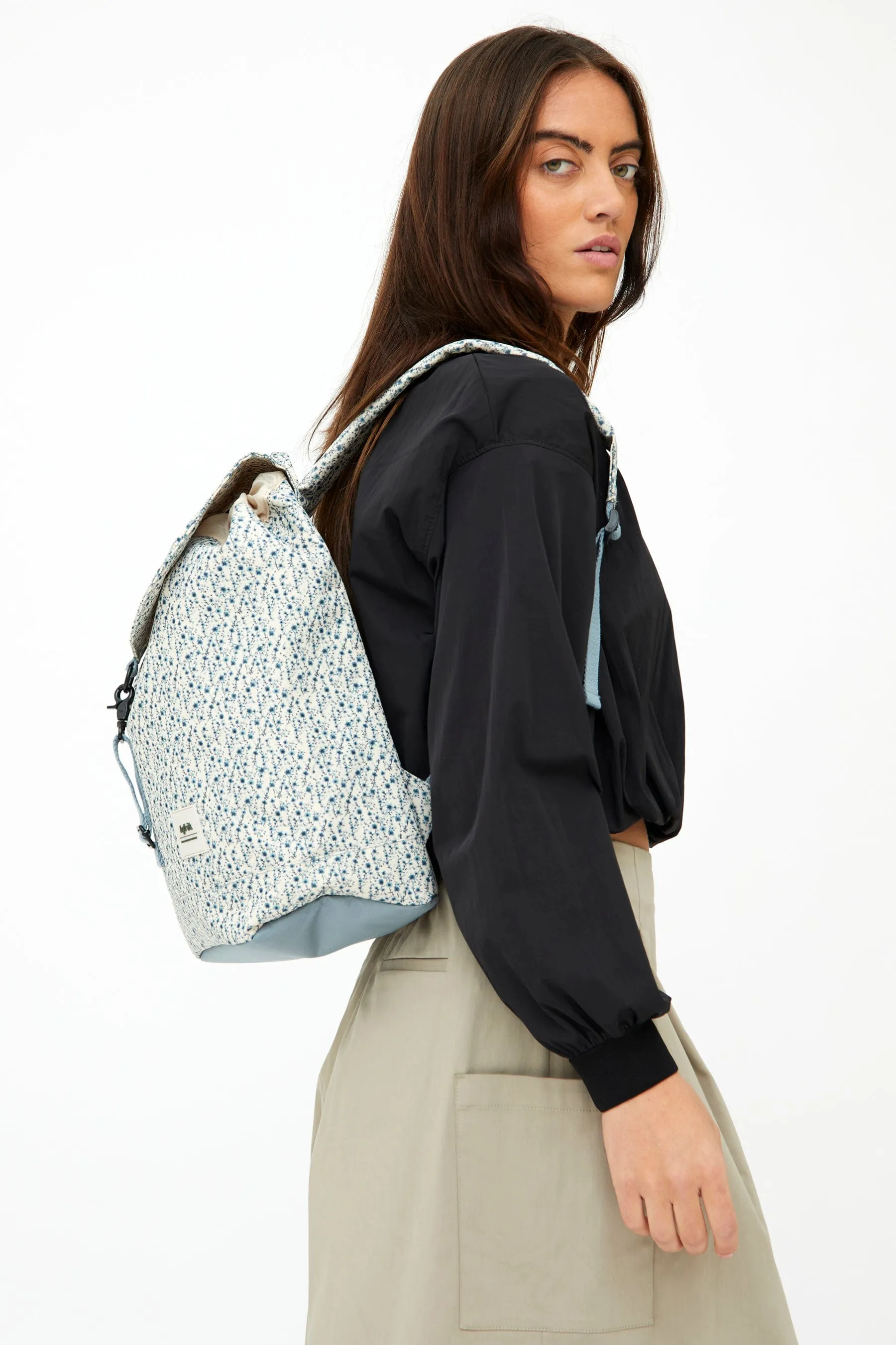 Scout Backpack Flowers